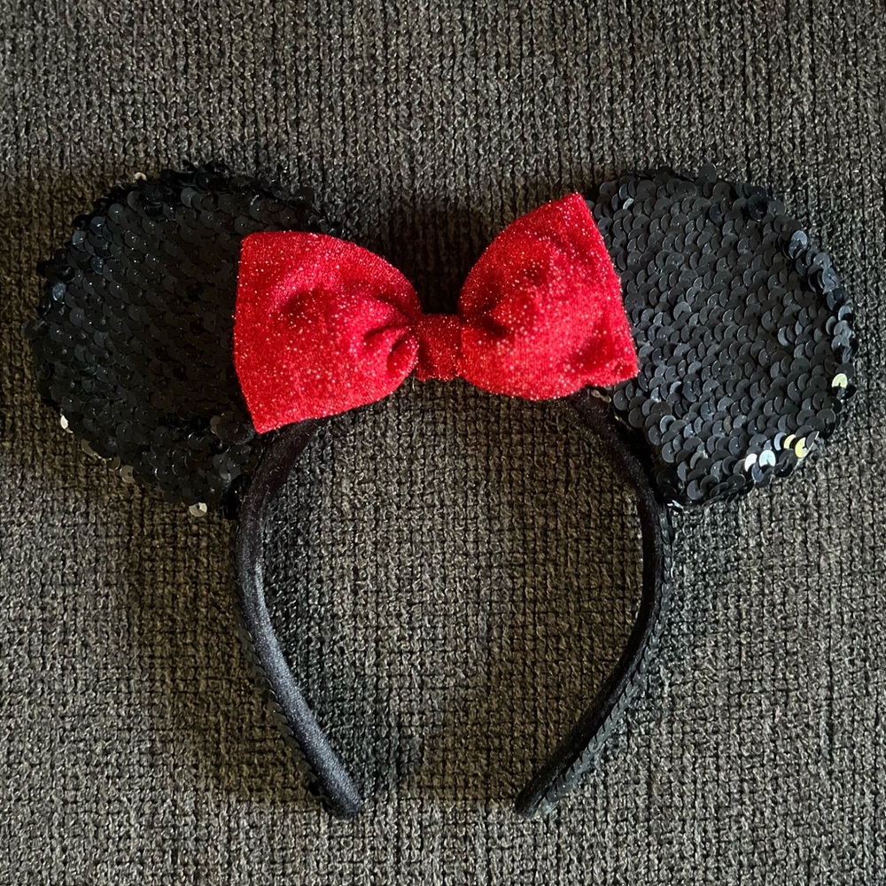 Classic Disneyland Parks Minnie Mouse Ears Headband